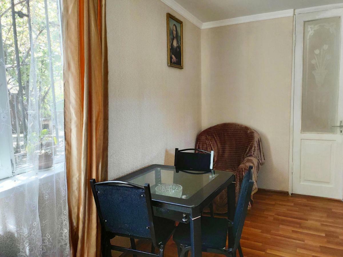 Guesthouse Ttt 트빌리시 외부 사진